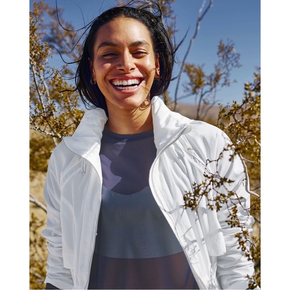 Athleta Drip Drop Jacket SZ 1X - NWT - White - Picture 8 of 15
